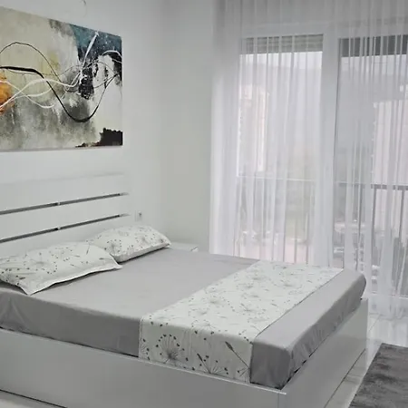 Ameliani Apartment
